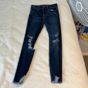 American Eagle outfitters ripped skinny jeans